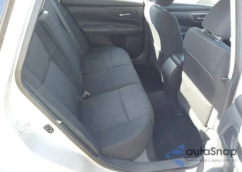 2016 Nissan Altima 2.5/2.5 S/2.5 Sl/2.5 Sr/2.5 Sv z USA, uszkodzony, nr VIN 1N4AL3AP5GC230513